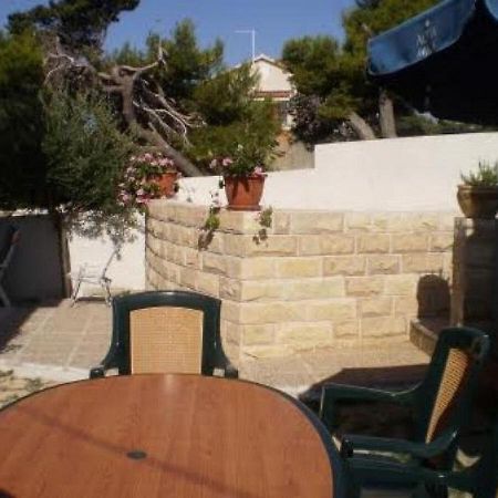 Apartment Gordana Kosljun Екстер'єр фото